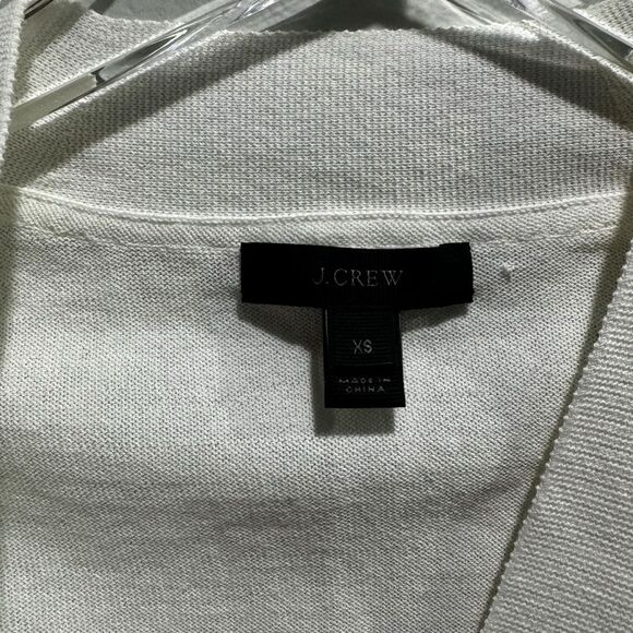 J. Crew lightweight long sleeve button down cardigan XS - Picture 4 of 4